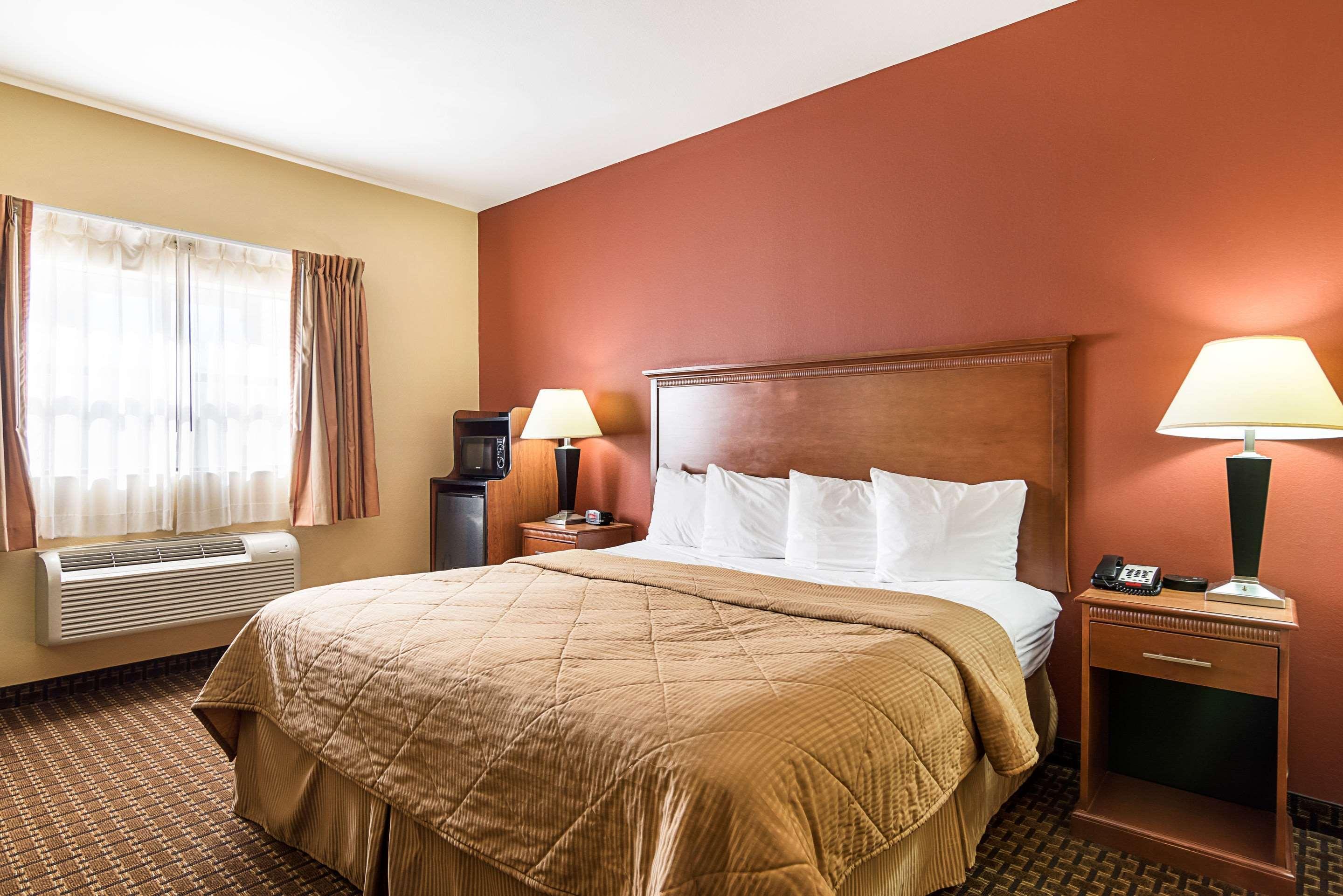 Econo Lodge Inn & Suites Little Rock Sw Eksteriør billede